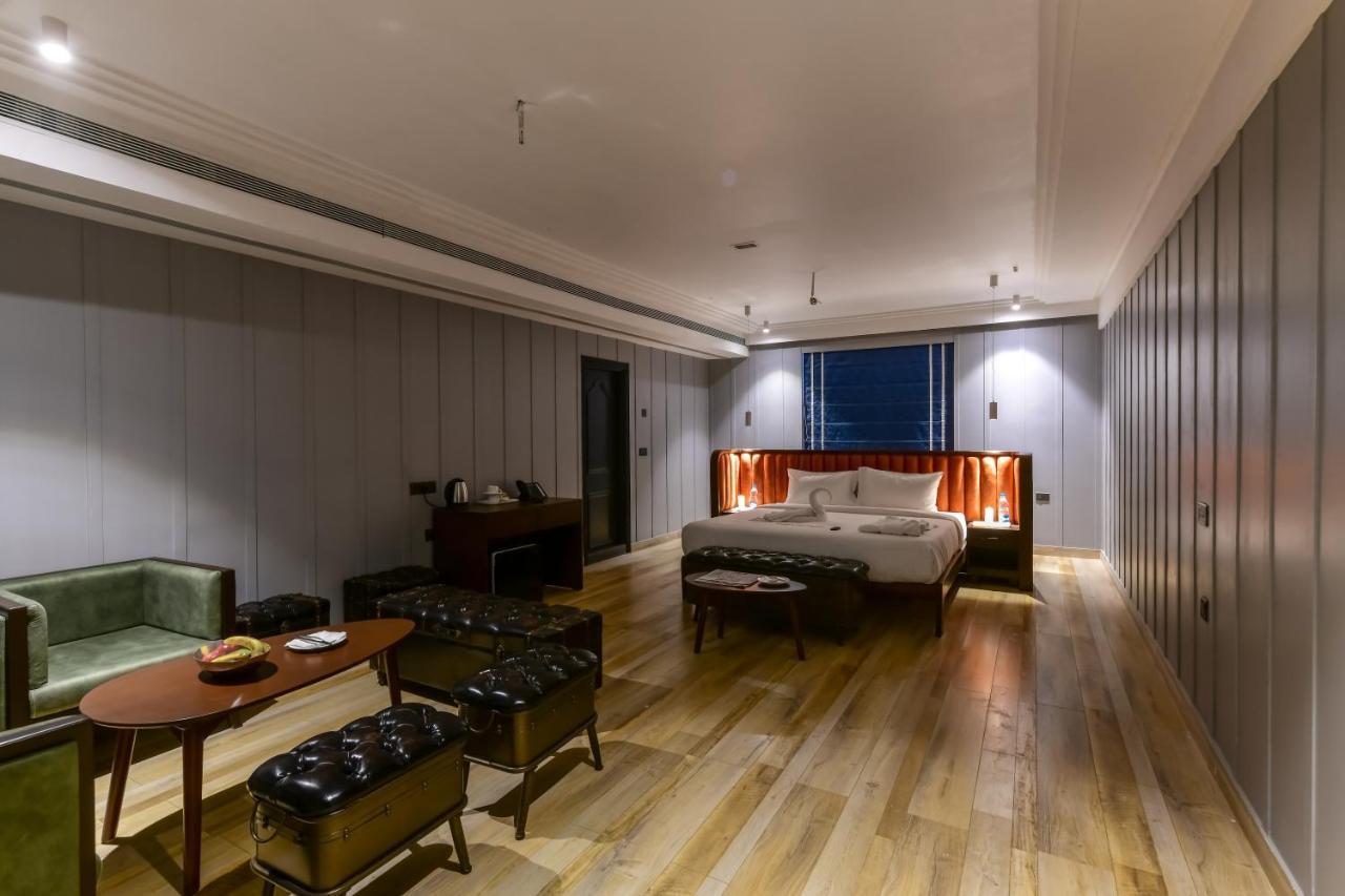 The Downton Hotel Raipur  Ngoại thất bức ảnh