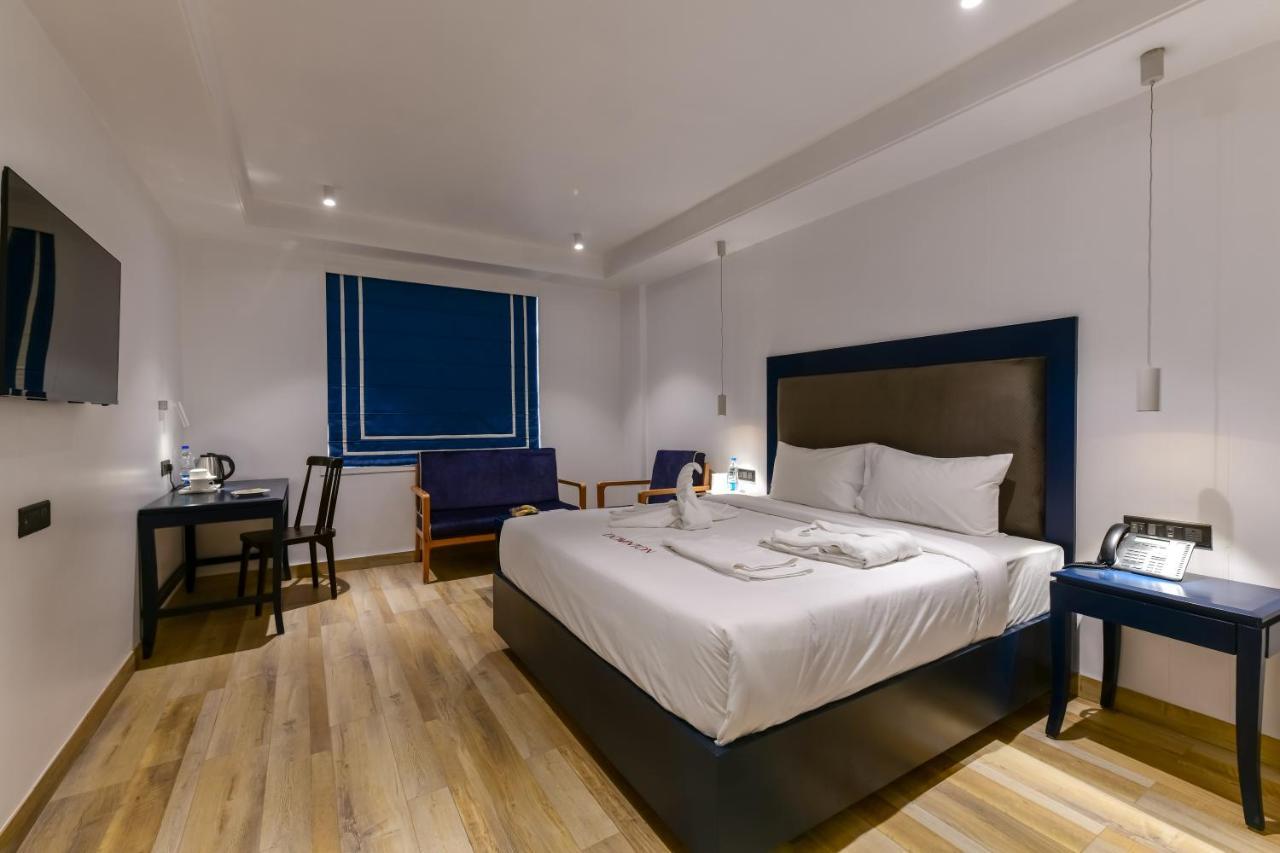 The Downton Hotel Raipur  Ngoại thất bức ảnh