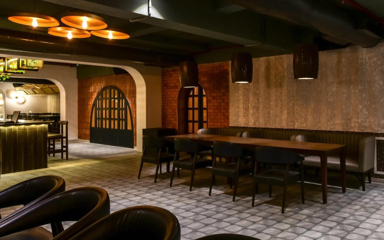 The Downton Hotel Raipur  Ngoại thất bức ảnh
